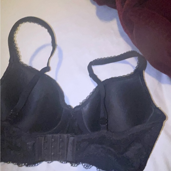 Victoria secrets has unwired can be razor back or regular bra sz 34c black - Picture 6 of 9